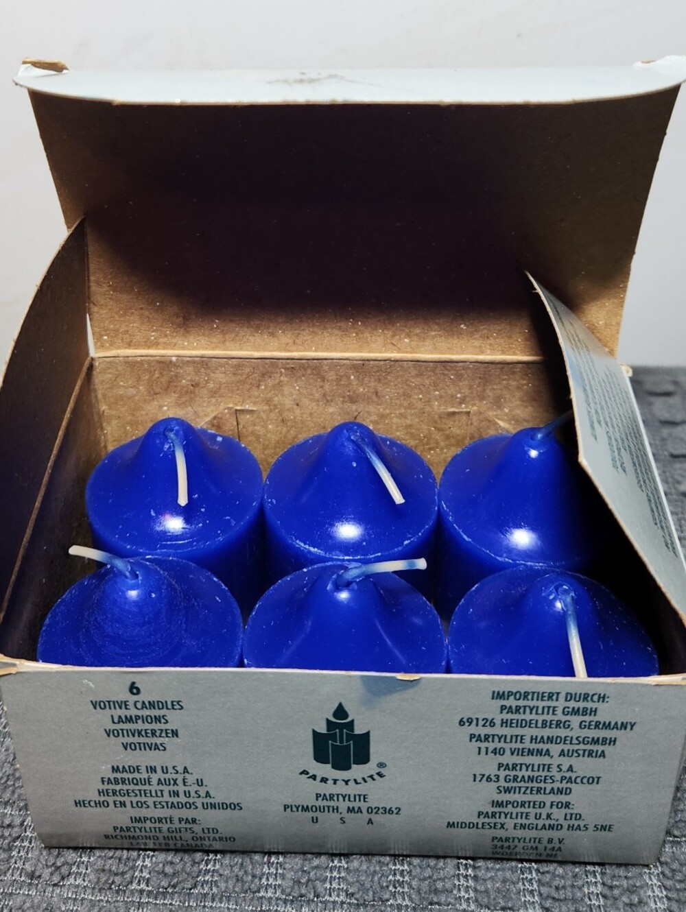PartyLite Box of 6 Royal Blue Votive Candles Ocean-Mist V0664 NOS Retired